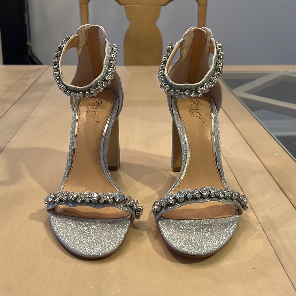 Badgley Mischka Jewel collection high heels